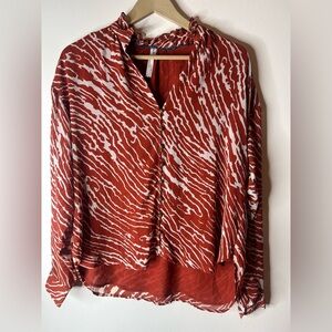 Anthropologie Terracotta Zebra print longsleeve blouse size M